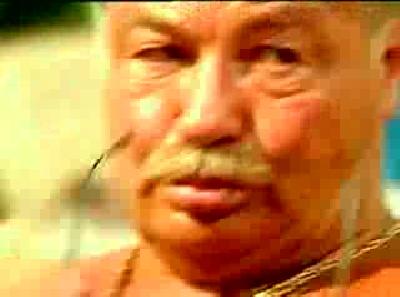 nuri alço plajda -